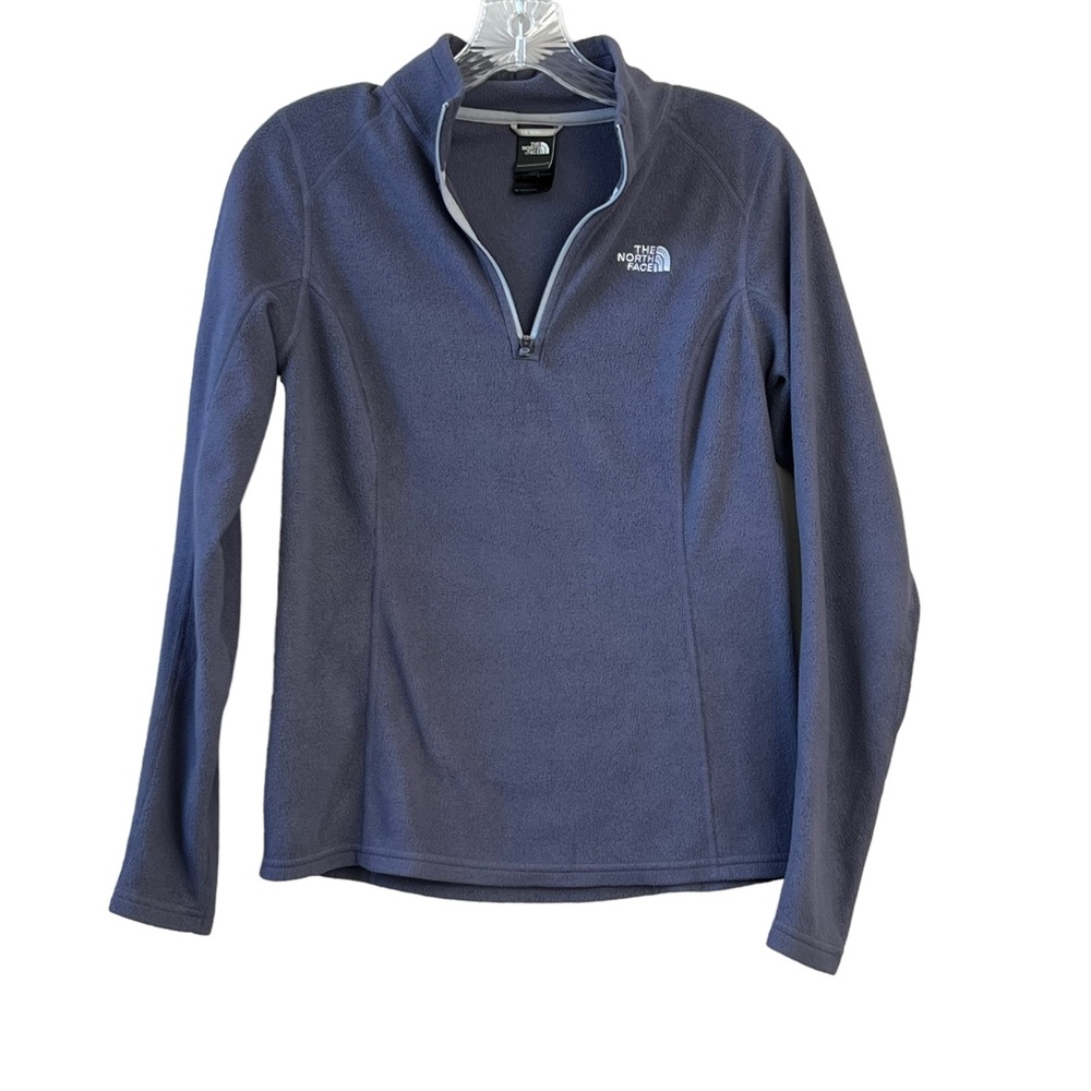 25. The North Face 1/4 Zip Pullover Size Small